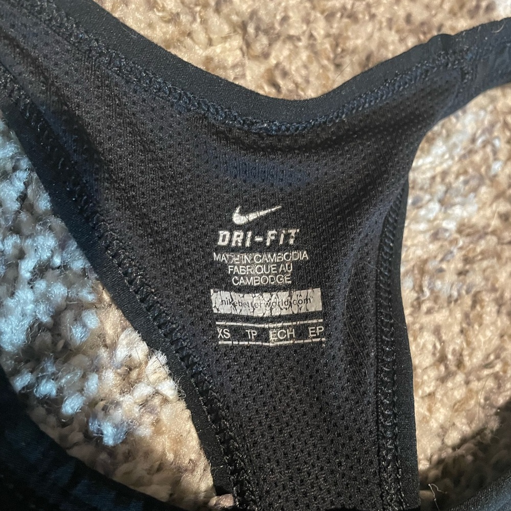 Nike Racerback Tank Top with Built-In Bra - Picture 2 of 4